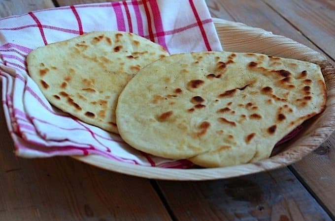 Zelf naan bakken