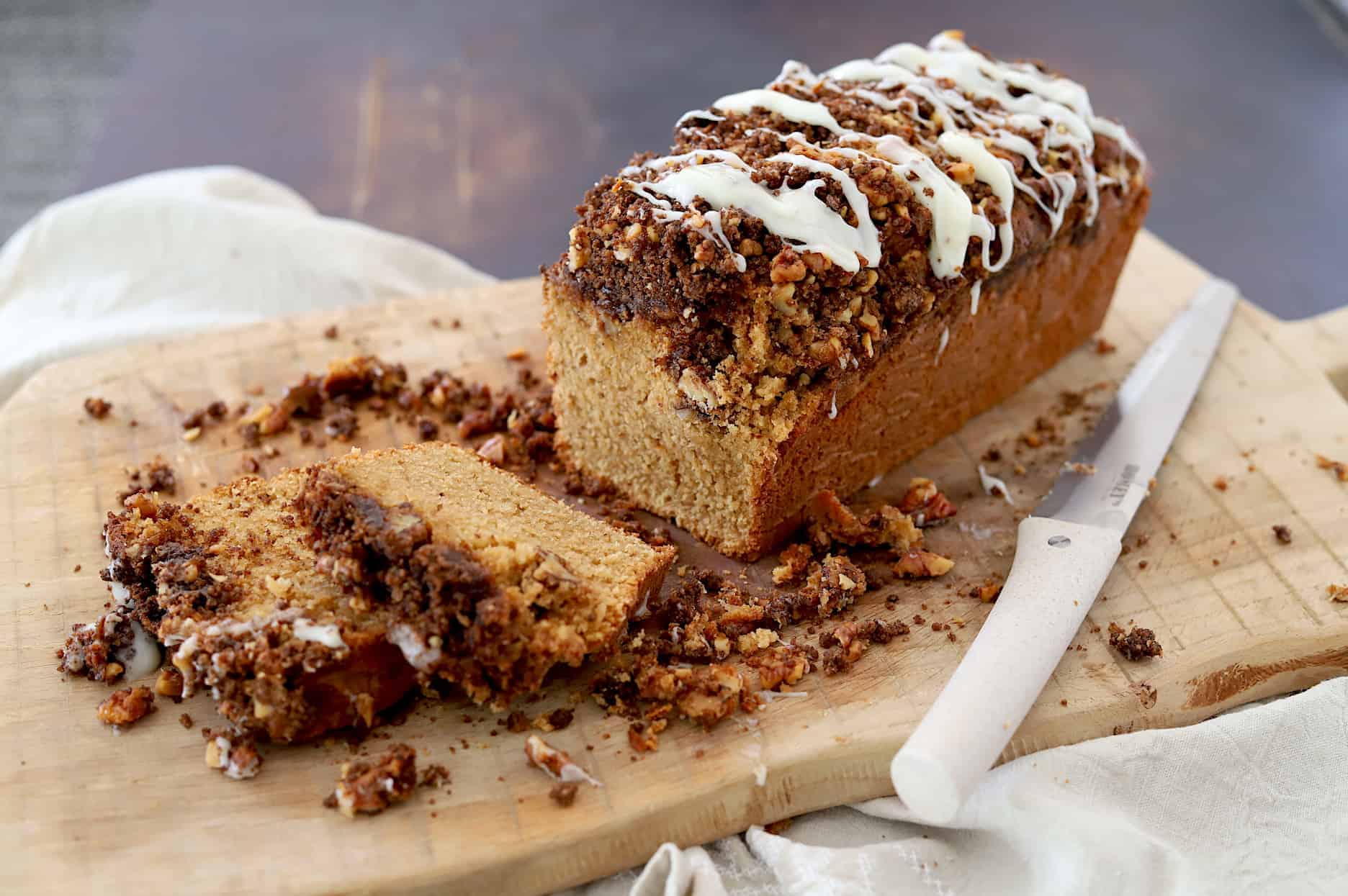 Koffiecake met walnoten-koffiecrumble